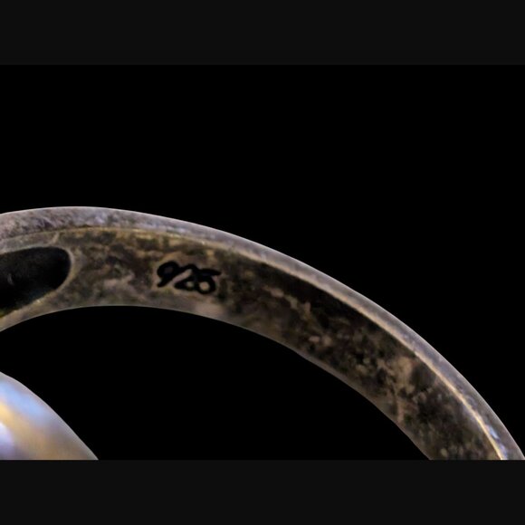 925 Oxidized Sterling Dyed Howlite Open Pattern Size 8 Ring - Picture 5 of 8